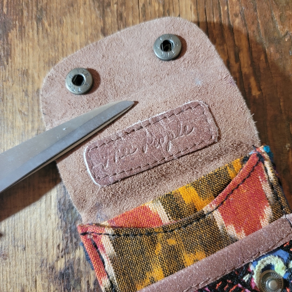 🌋👽 Free People Boho Embroidered Repurposed vtg banjara hippie Wallet card case - Picture 7 of 15